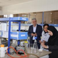 بازدید بخش خصوصی از آزمایشگاه‌های مرکز تحقیقات آرتمیای کشور